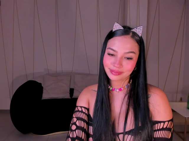 MollyJones live cam on BongaCams