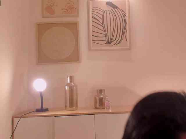 MollyJones webcam