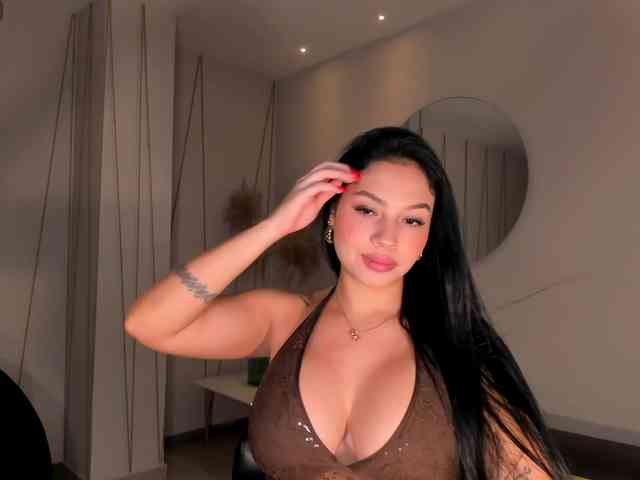 MollyJones webcam