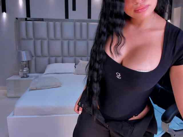 MollyJones