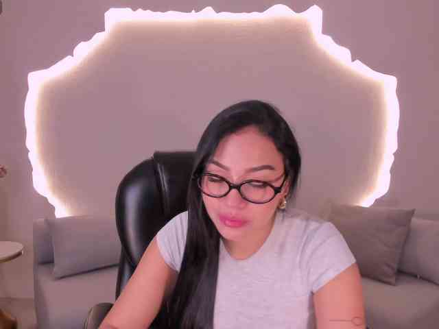 MollyJones