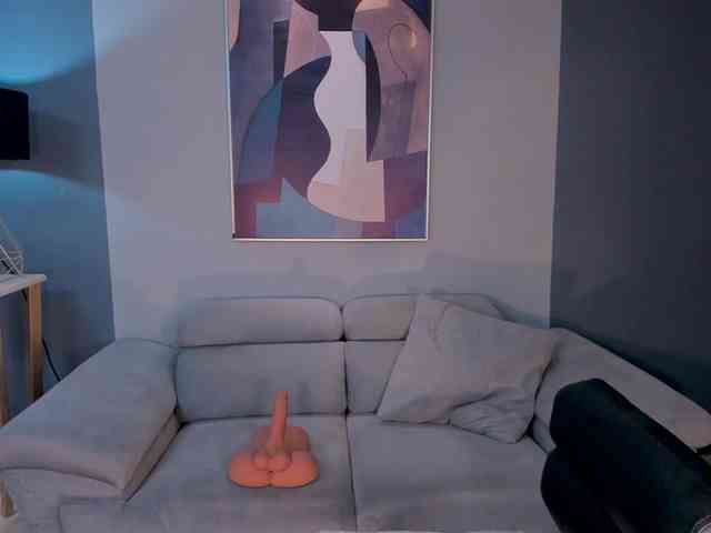 MollyJones webcam