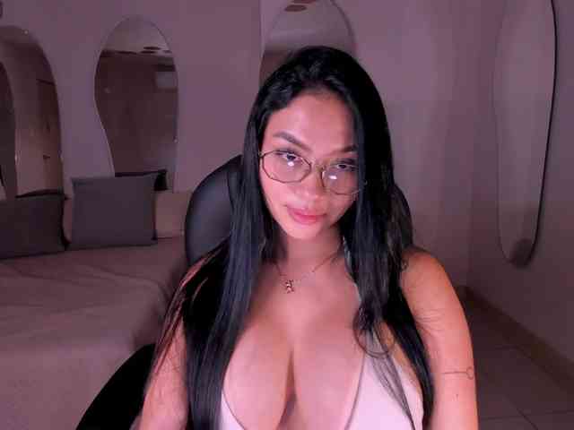 MollyJones
