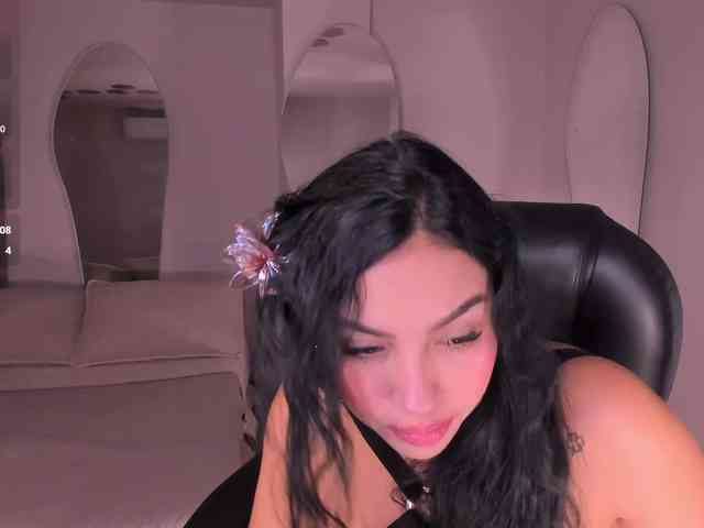 MollyJones webcam