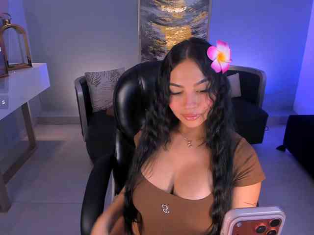 MollyJones