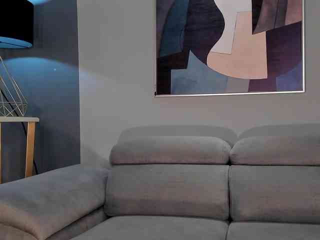 MollyJones webcam