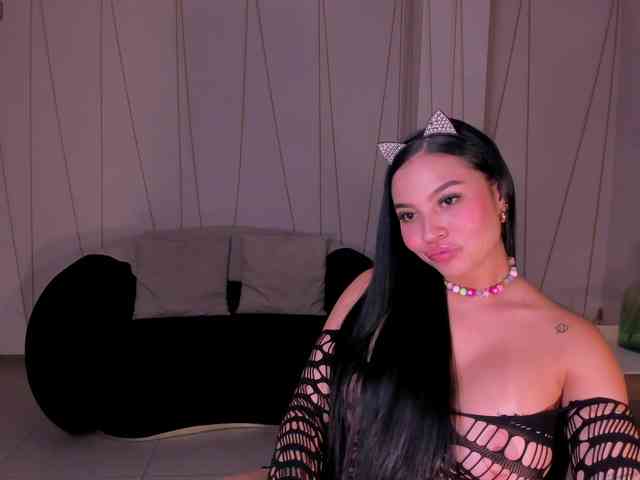 MollyJones webcam