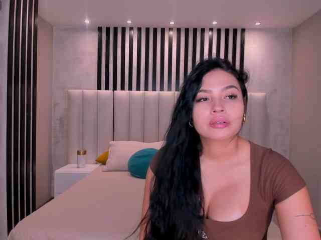 MollyJones webcam