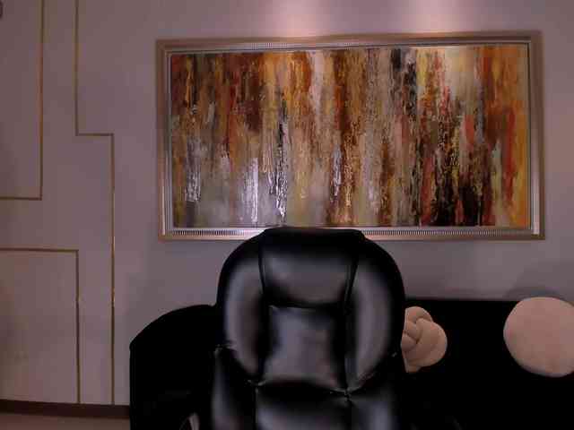 MollyJones webcam