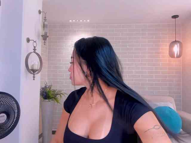 MollyJones
