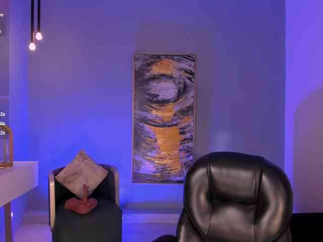 MollyJones webcam