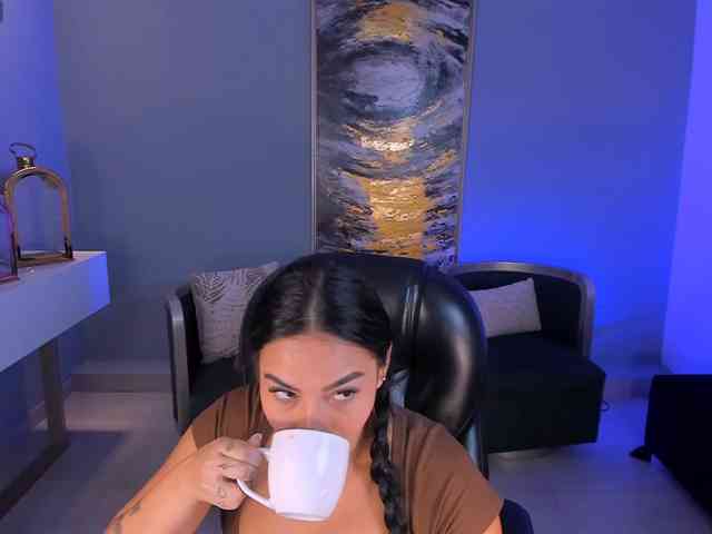 MollyJones