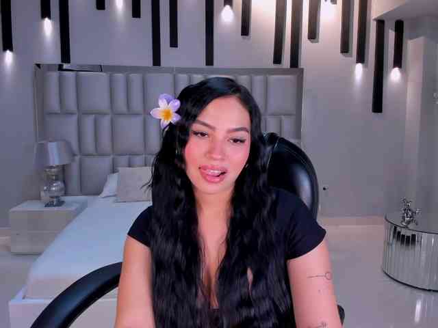 MollyJones