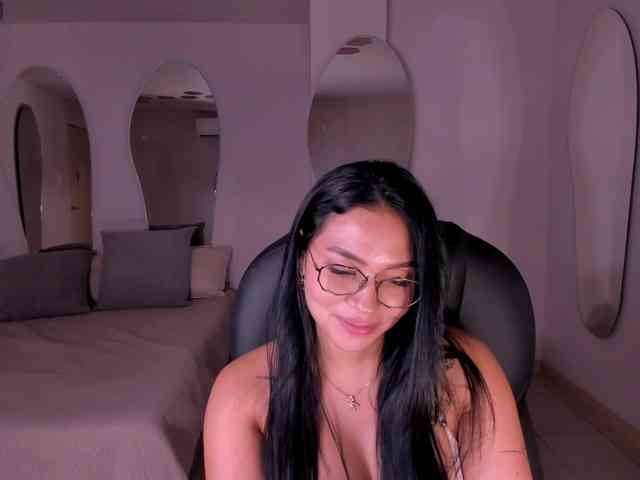 MollyJones
