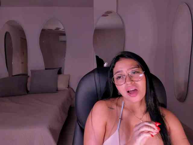 MollyJones