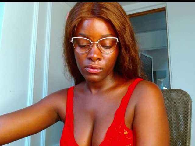 pamelapino live cam on BongaCams
