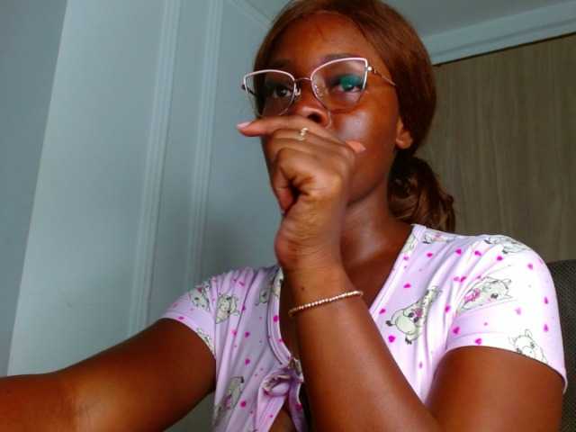 pamelapino live cam on BongaCams