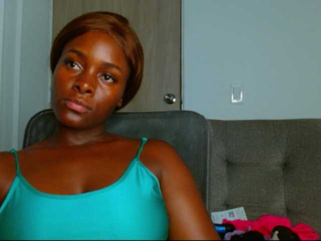 pamelapino live cam on BongaCams