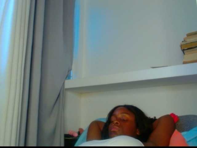 pamelapino live cam on BongaCams