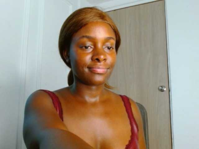 pamelapino live cam on BongaCams
