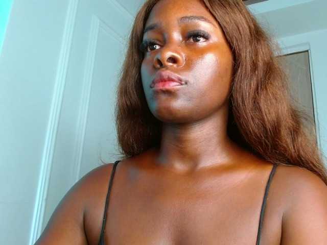 pamelapino live cam on BongaCams