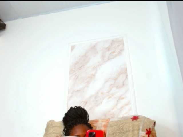 Chat with pamelapino live cam