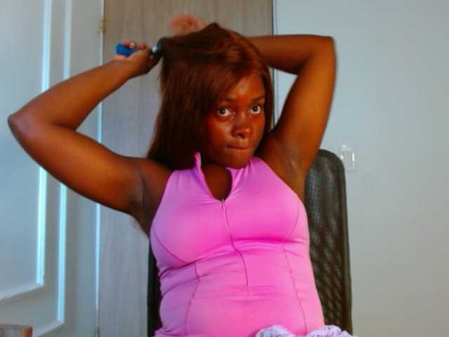 pamelapino live cam on BongaCams