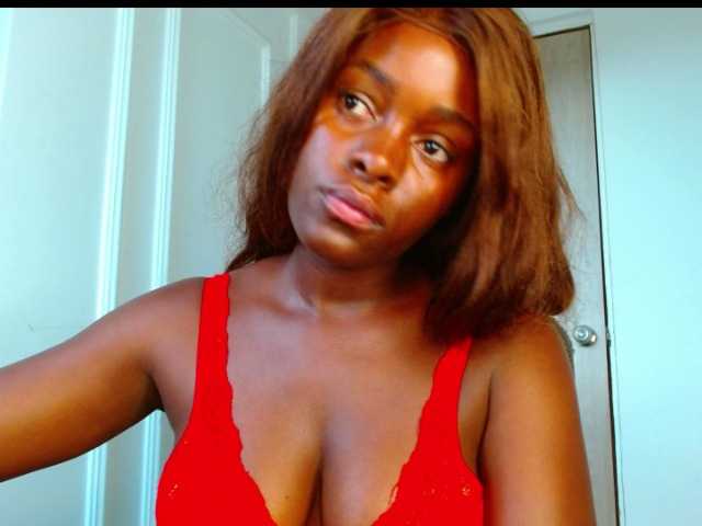 pamelapino live cam on BongaCams