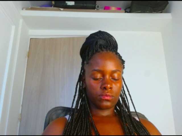 pamelapino live cam on BongaCams