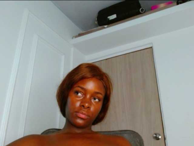 pamelapino live cam on BongaCams
