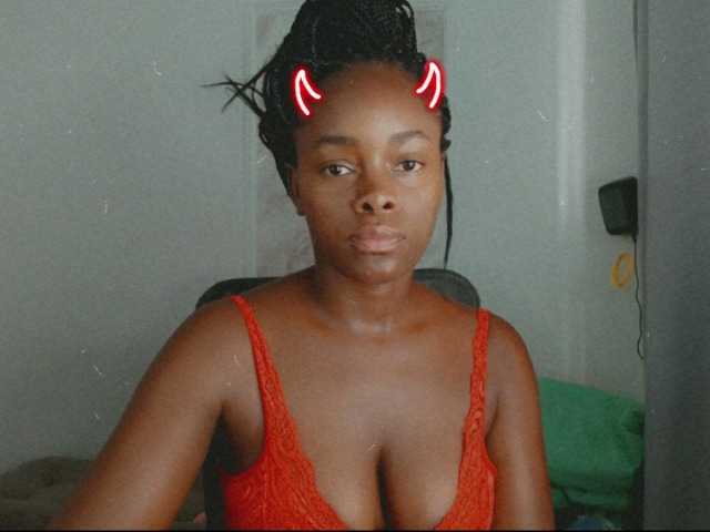 pamelapino live cam on BongaCams