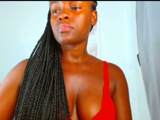 pamelapino live cam on BongaCams