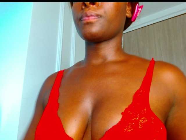 pamelapino live cam on BongaCams