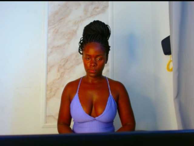 pamelapino live cam on BongaCams