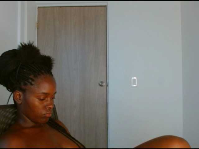pamelapino live cam on BongaCams