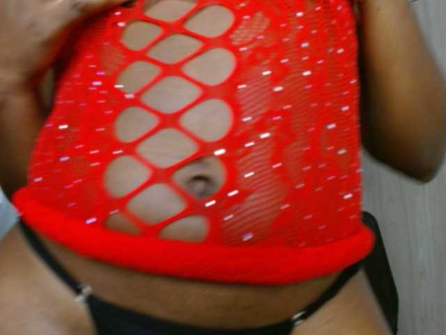 pamelapino live cam on BongaCams