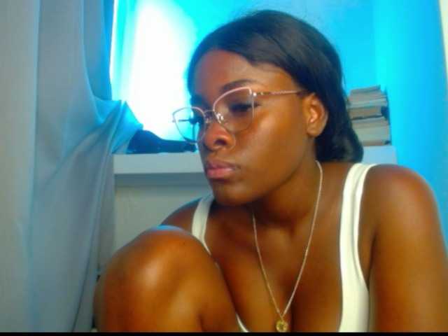 pamelapino live cam on BongaCams