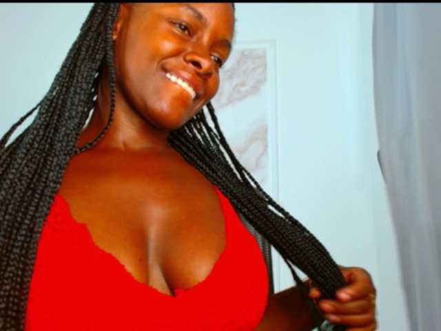 pamelapino live cam on BongaCams