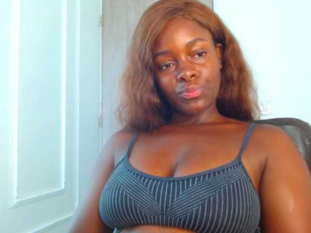 pamelapino live cam on BongaCams