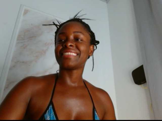 pamelapino live cam on BongaCams