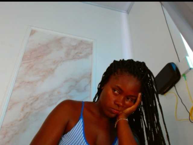pamelapino live cam on BongaCams