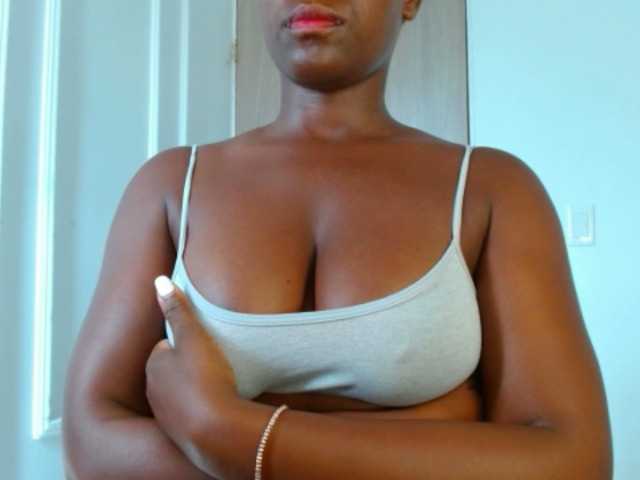 pamelapino live cam on BongaCams
