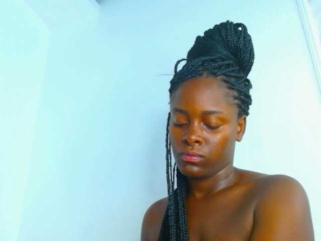 pamelapino live cam on BongaCams