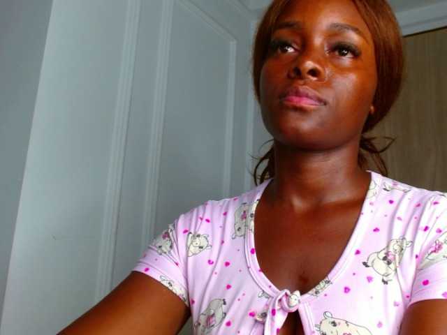 pamelapino live webcam show