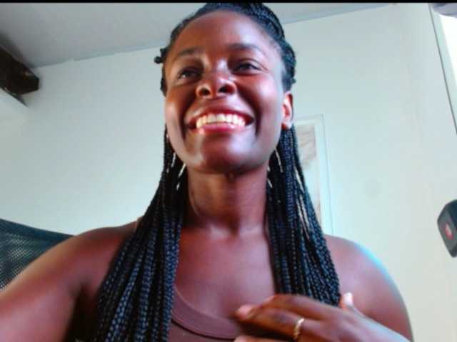 pamelapino live cam on BongaCams