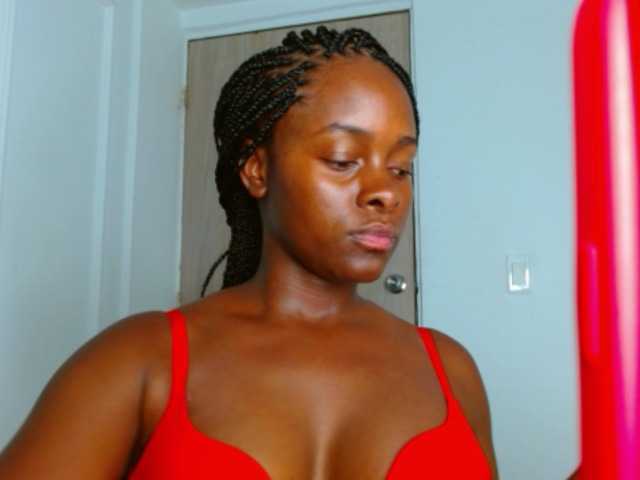 pamelapino live cam on BongaCams