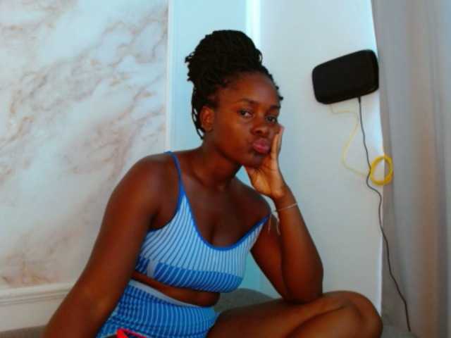 pamelapino live cam on BongaCams