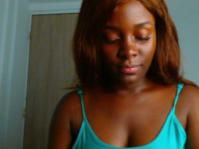 pamelapino live cam on BongaCams