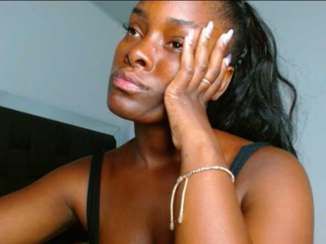 pamelapino live cam on BongaCams