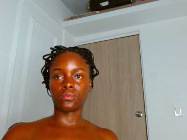 pamelapino live cam on BongaCams